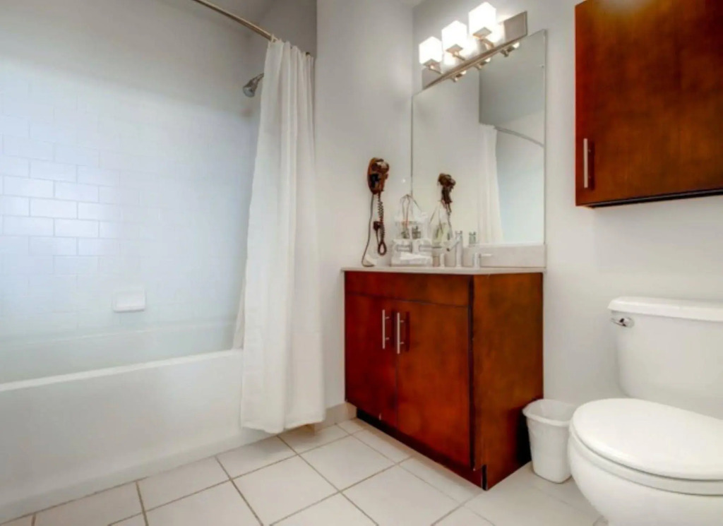 Global Luxury Suites at Westwood