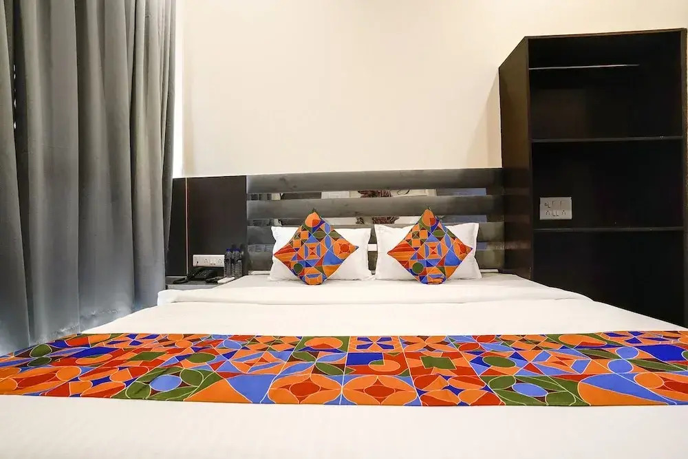 FabHotel Freedom International