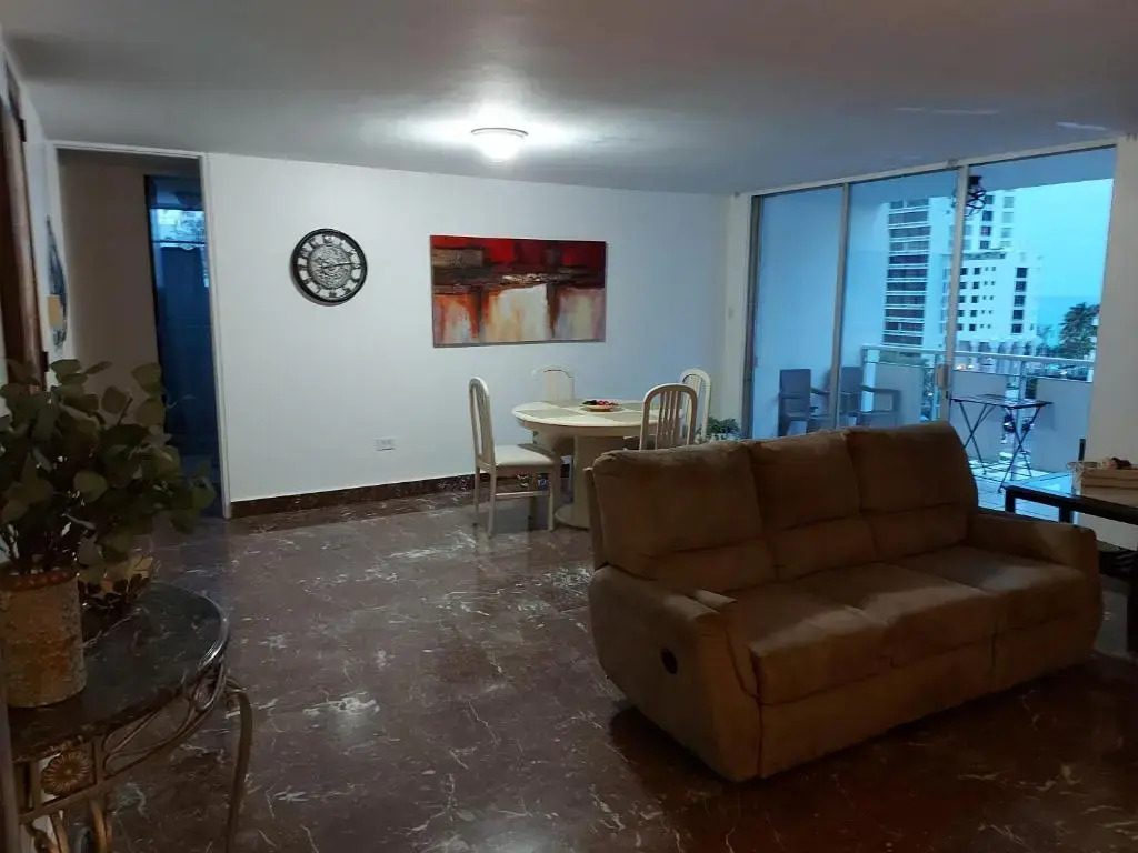 Condado San Juan Prime location 5minsWalk To Beach