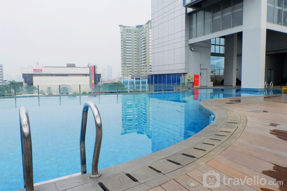 Spacious 2BR Apartment at GP Plaza