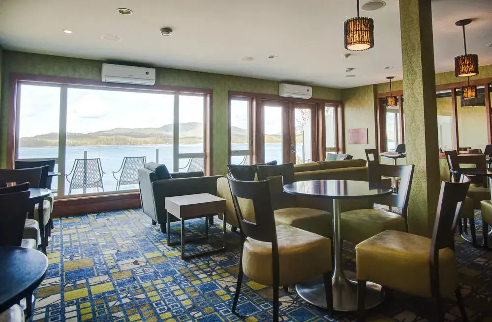 Inn on the Harbour