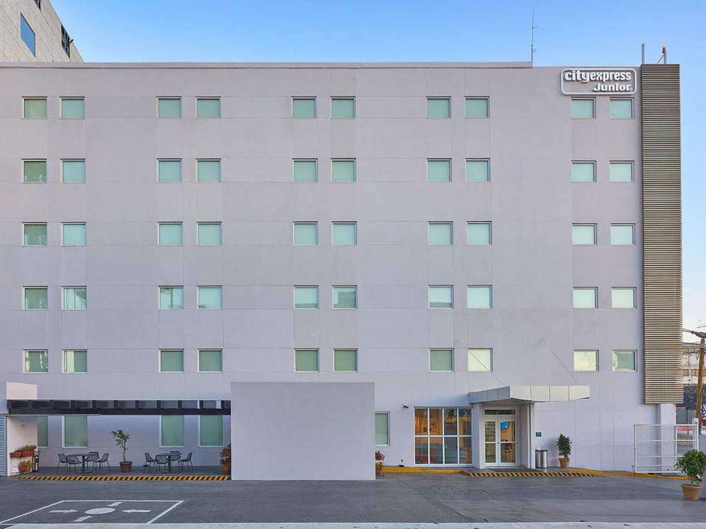 City Express Junior by Marriott Toluca Zona Industrial