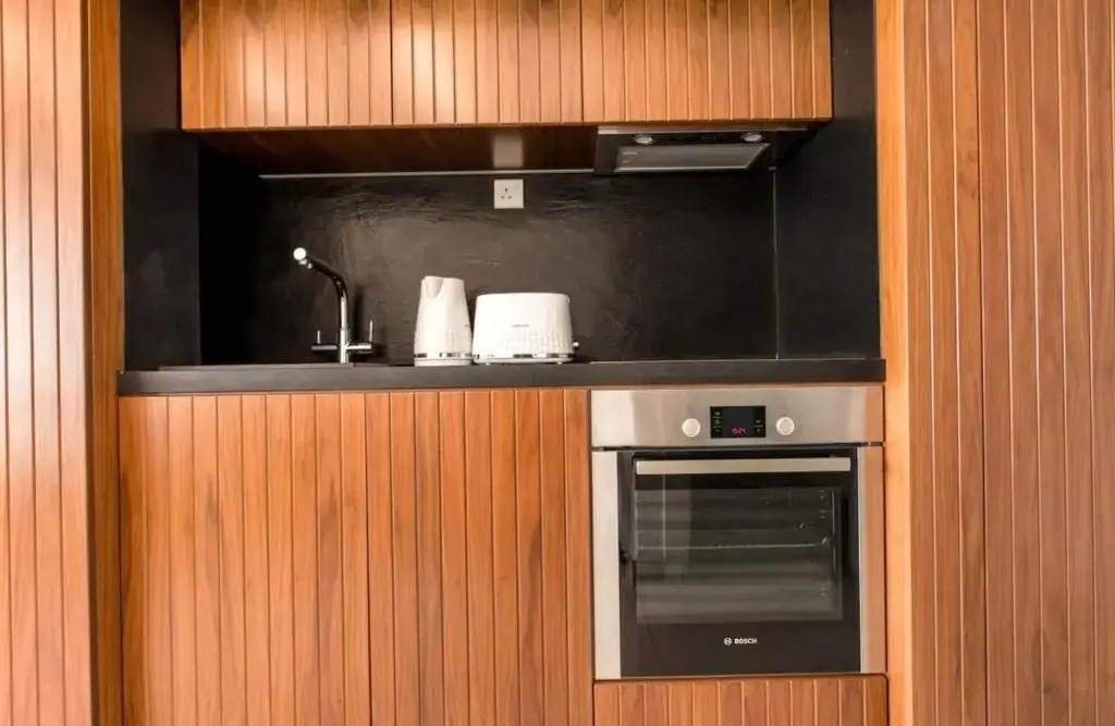 2Br Seaview