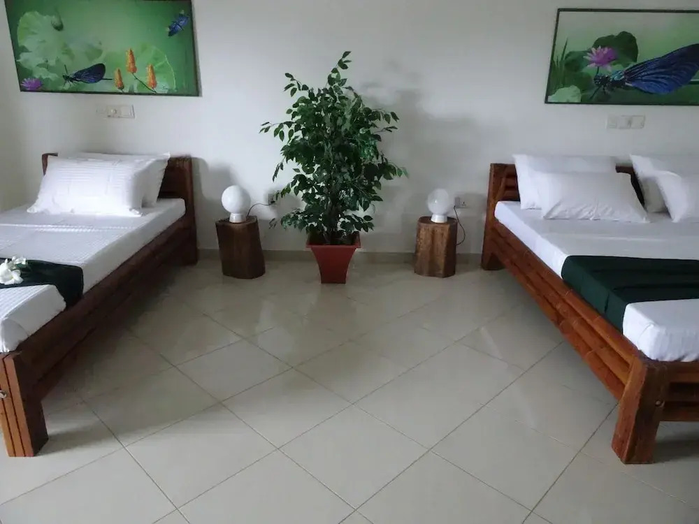 Moragalla Beach Home Guesthouse (Newly opened hotel)