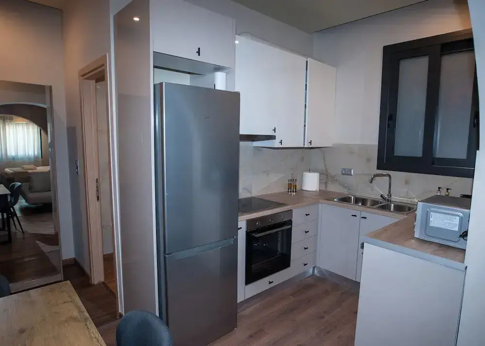 Sia s Retreat 2 in Nea Smirni