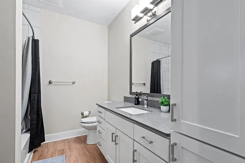 Upscale 3BR Suite Mins Uptown Charlotte