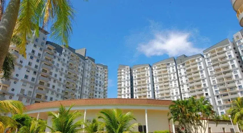 BayView Villa Condominium Apartment A