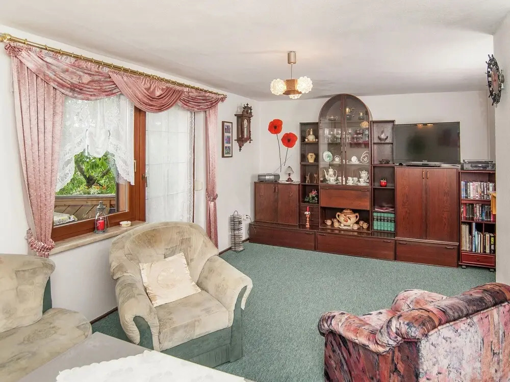 Quaint Apartment in Zella-mehlis With Garden