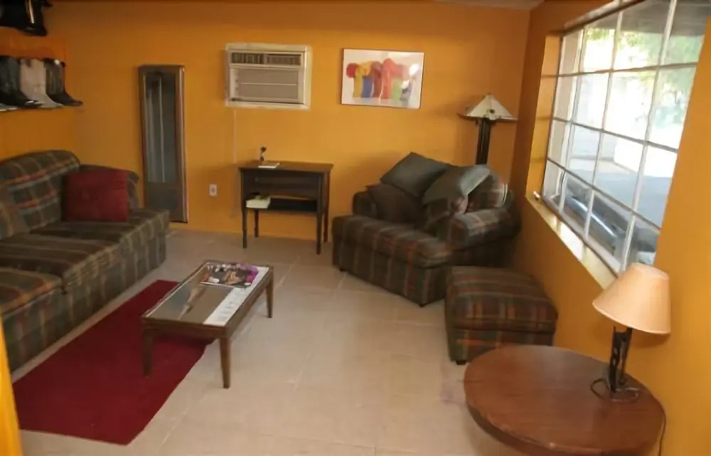 Zenyard Guest House