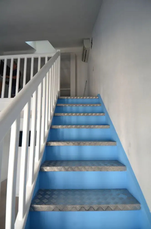 Modern duplex apartment 4 persons near train station Acropolis in Nice