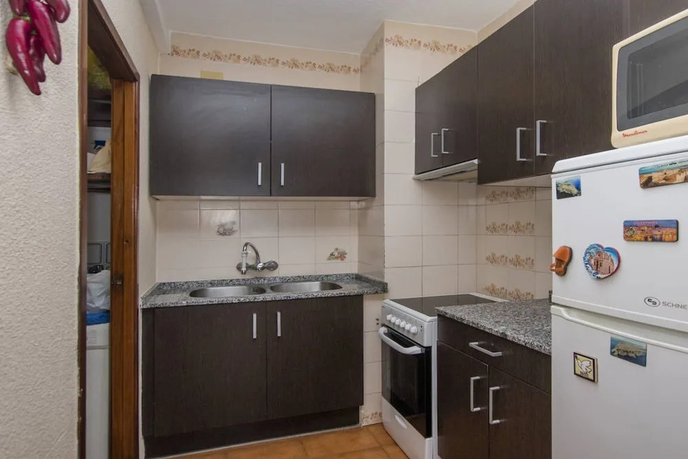Cala Corb Low Cost