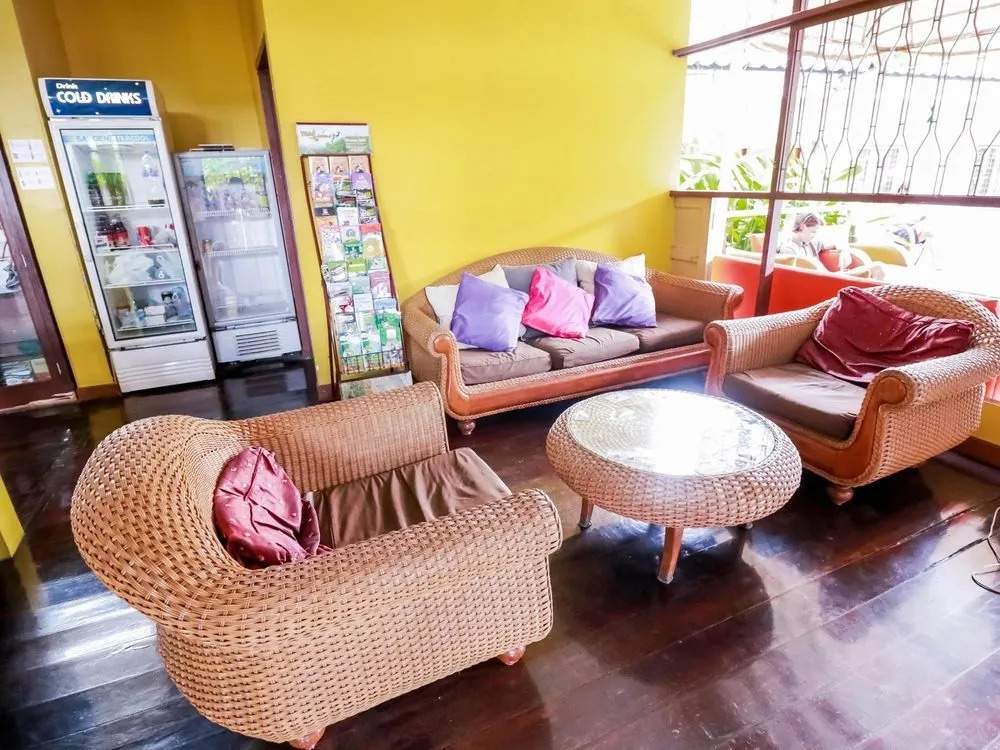 Nida Rooms Phra Sing Soi 2 Bazaar