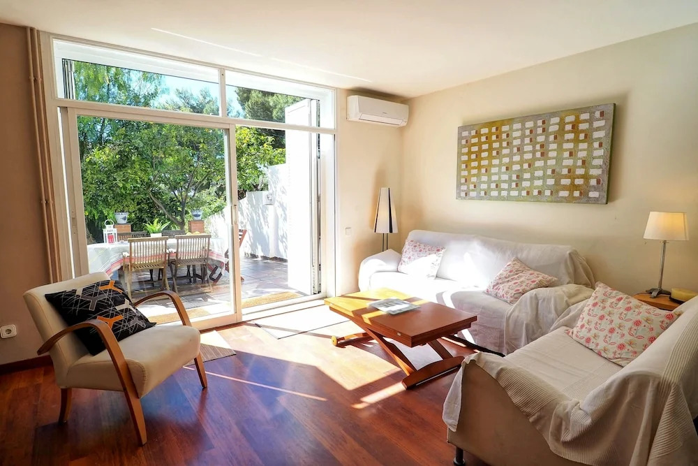 Sunny Triplex