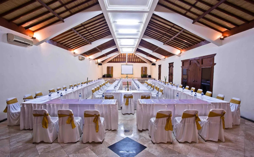 Mirah Hotel