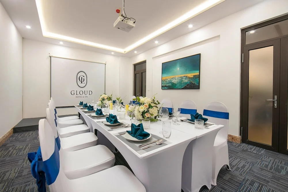Gloud Hotel