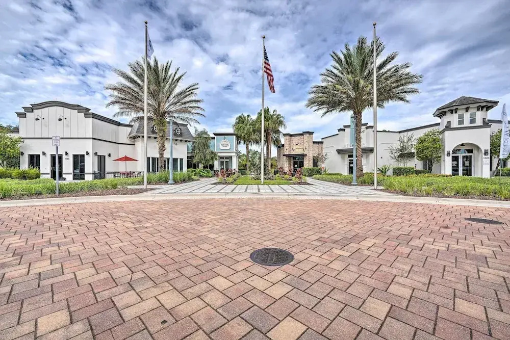Stylish Four Corners Townhome w/ Resort Amenities