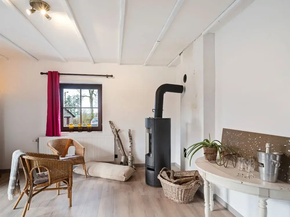 Simplistic Cottage in Nadrin With Garden