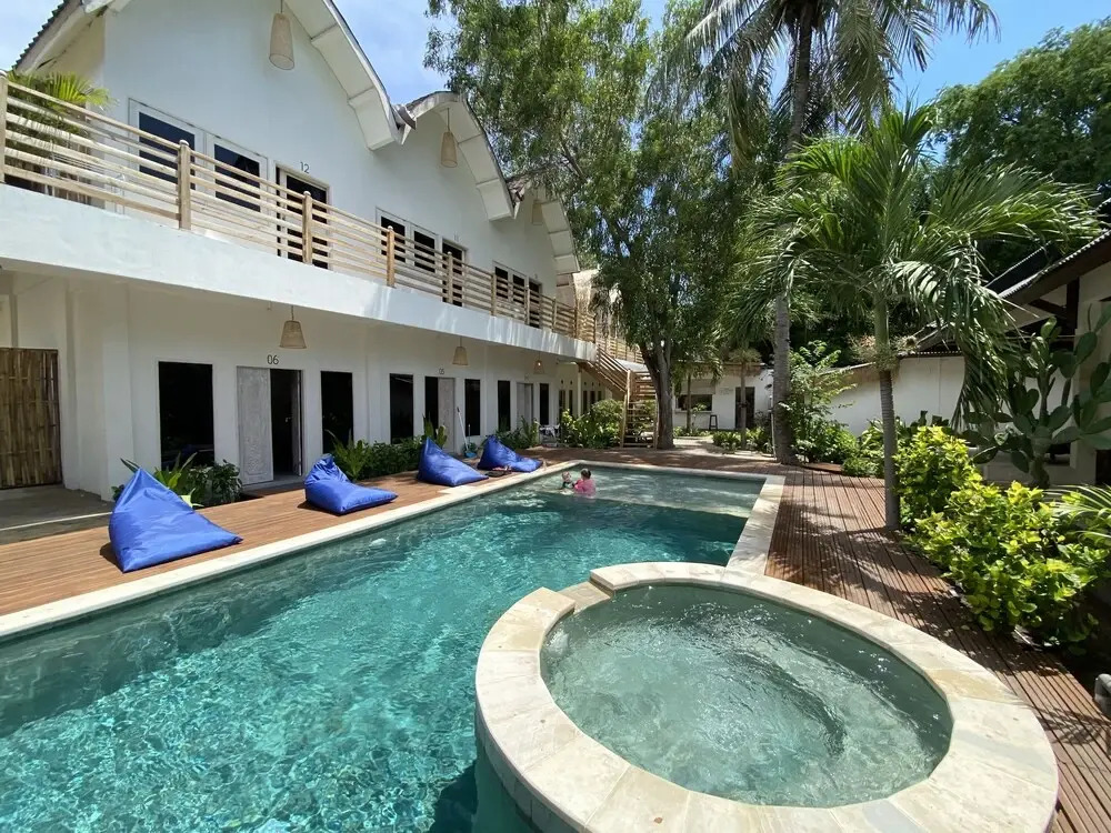 Living Trawangan Hotel