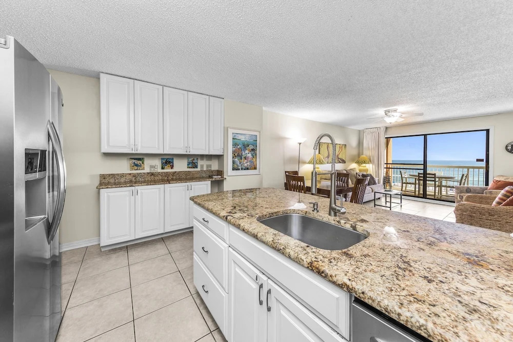 Harbour Place Condos