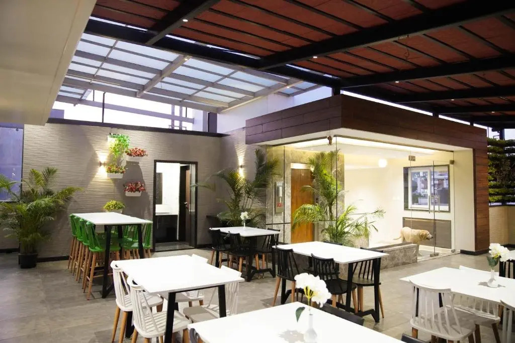 Sun Shine Hotel