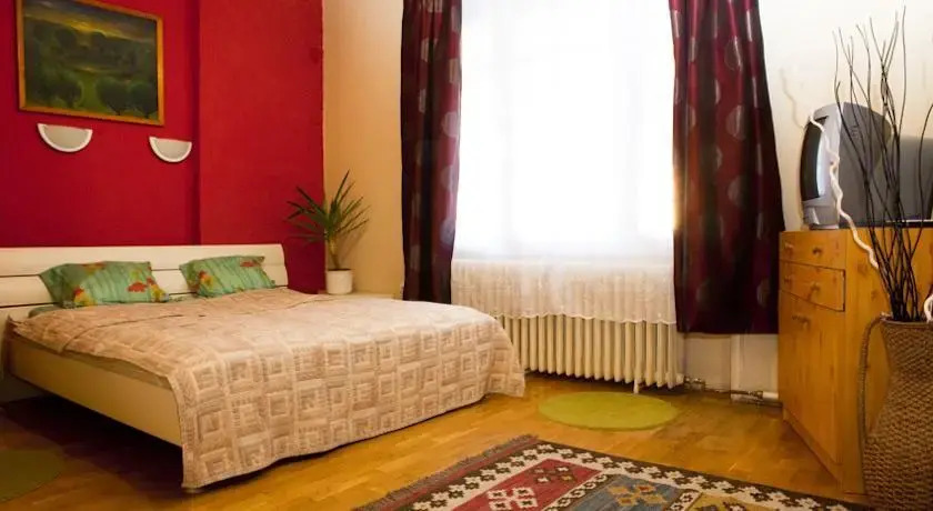 Zumin Apartment