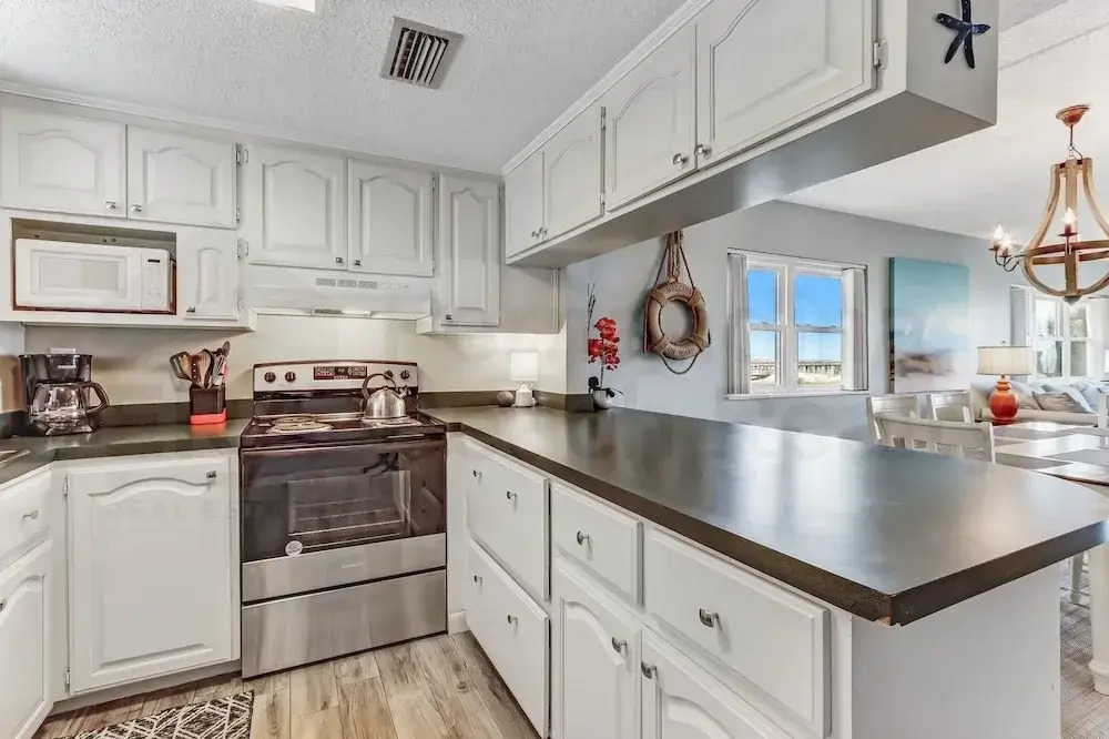 N1 Amelia South 2 Bedroom Apts by RedAwning