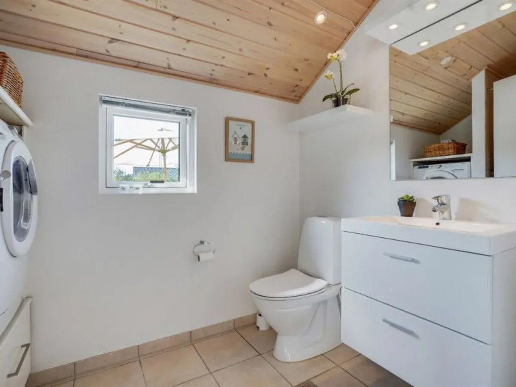 "Gjurcin" - 500m from the sea in NW Jutland