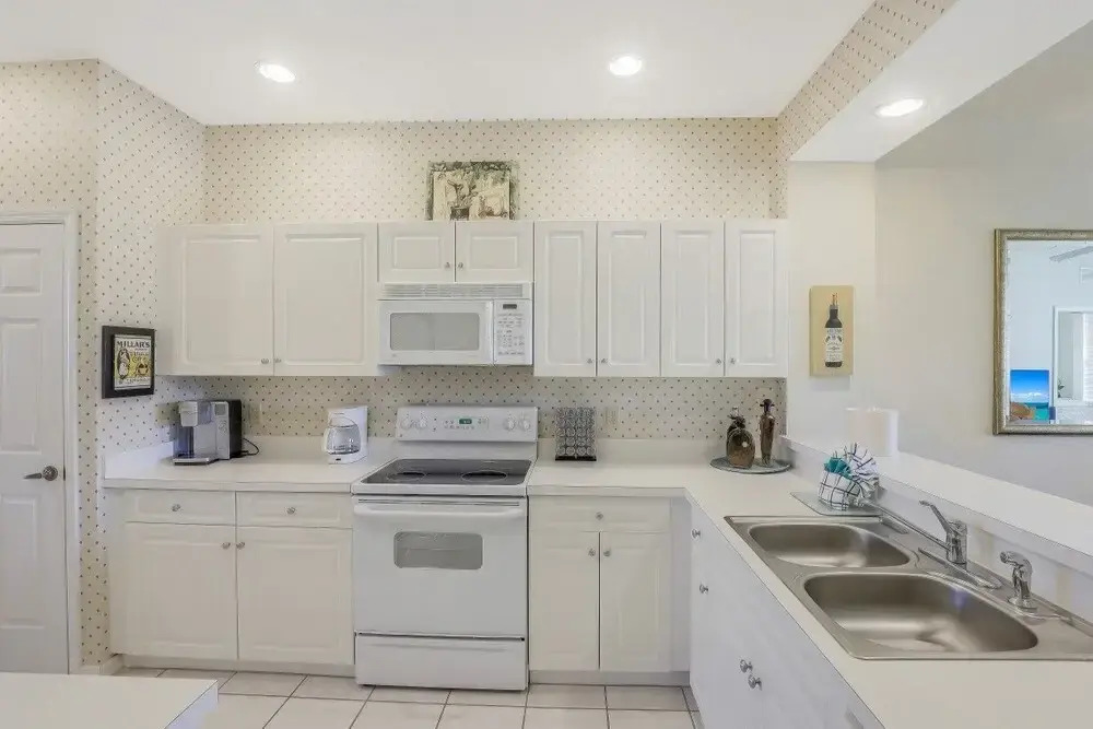 Greenlinks 1212, Naples Florida Vacation Rentals 2 Bedroom Home by Redawning