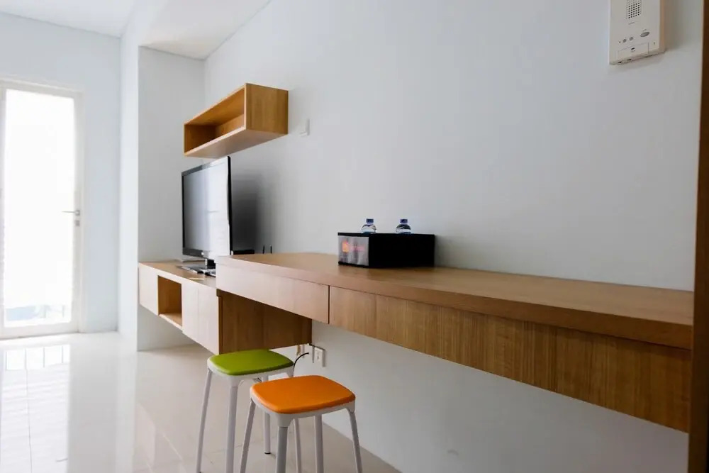 Cozy Studio Lexington Apartment