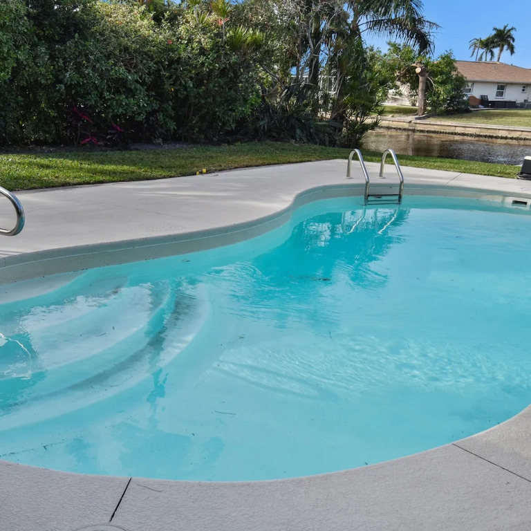 Little Paradise - 3 2 Yacht Club Area With Pool