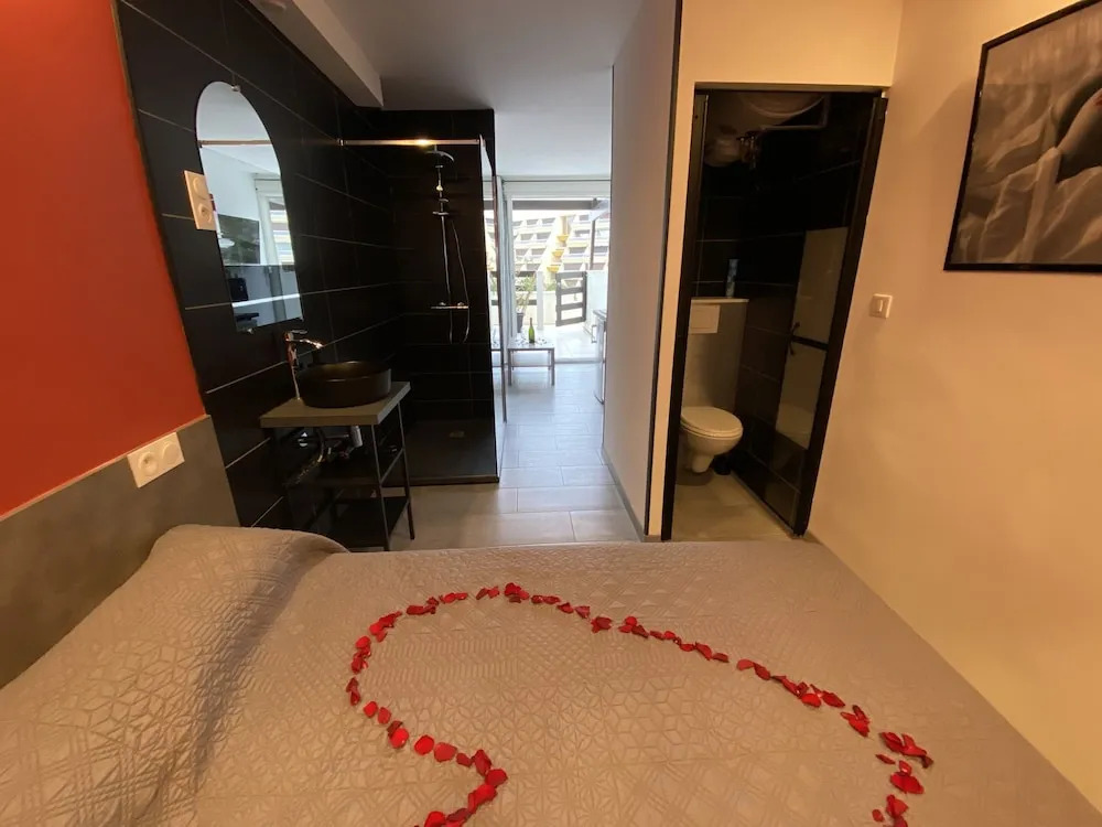 Appartement Village Naturiste Shibari