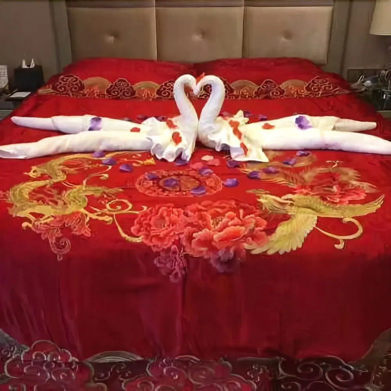 Chunqiu International Hotel - Guangyuan