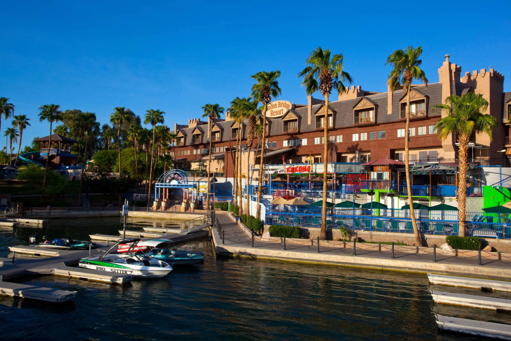 London Bridge Resort