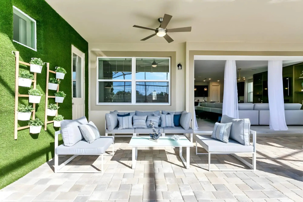 Luxury Villa 9BdrmGames RoomPool at Solara Resort