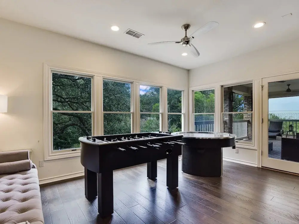 The Austin Country Club Estate - 5 Br Home