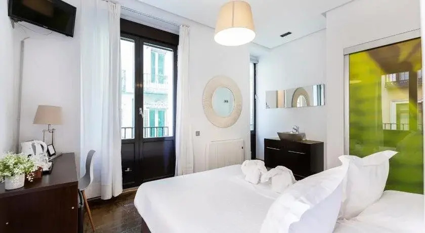Хостел Pensión Madrid House
