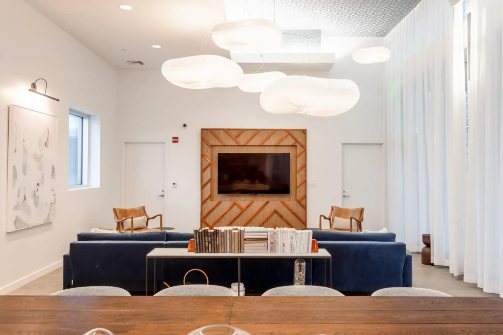 Austin Awe-inspiring 1BD 1BA 2nd Street District Apartment