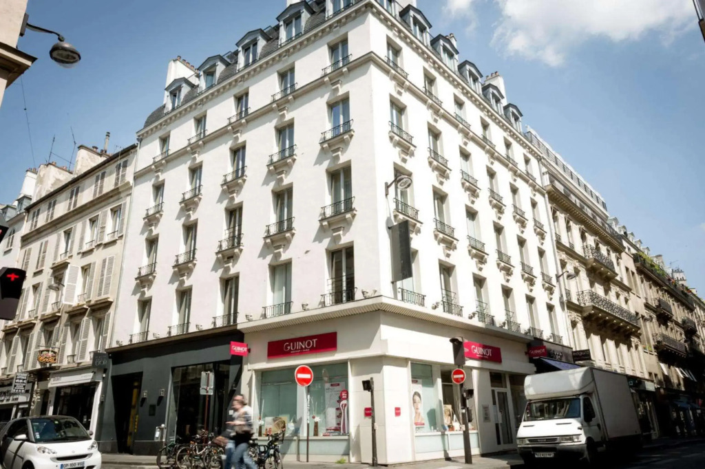 Hôtel du Triangle dOr - Proche Madeleine