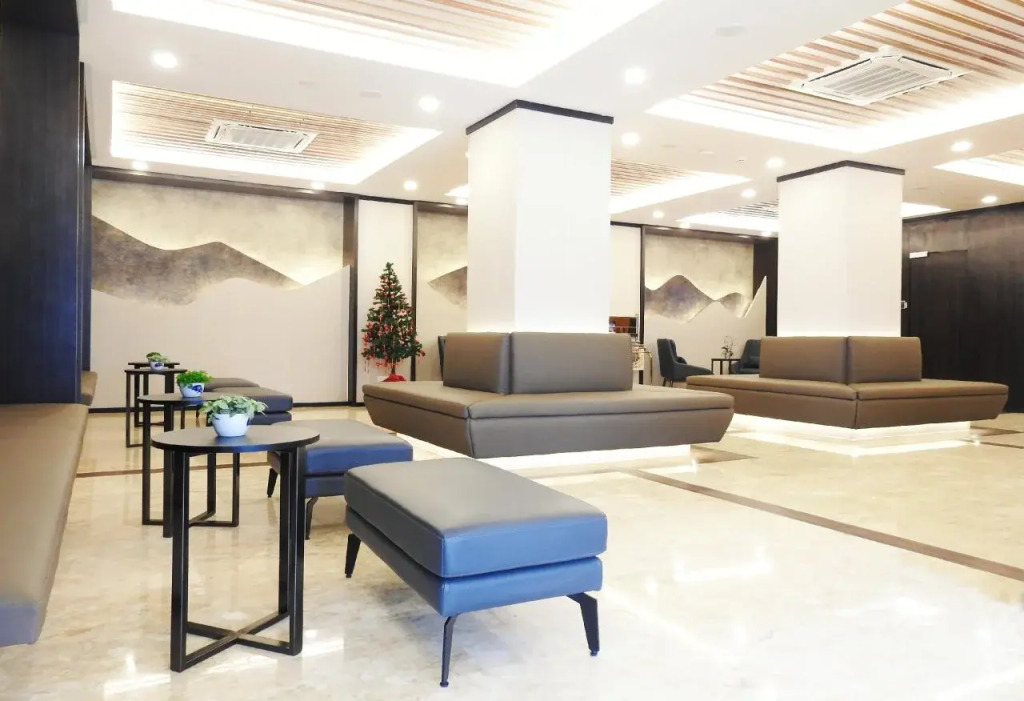 Gloria Residences Ion Delemen