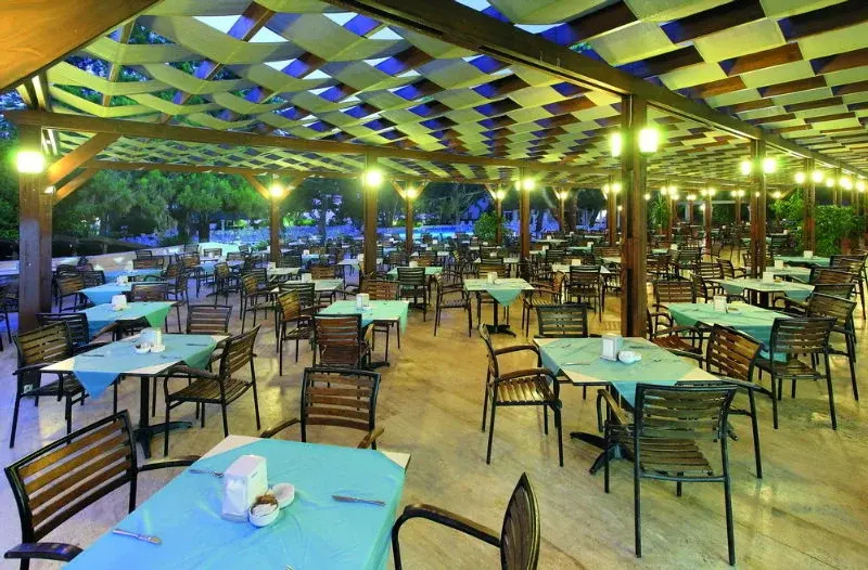 Perre Art Hotel Resort & Spa