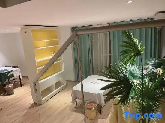 Lechao Apartment (Window of Asia)