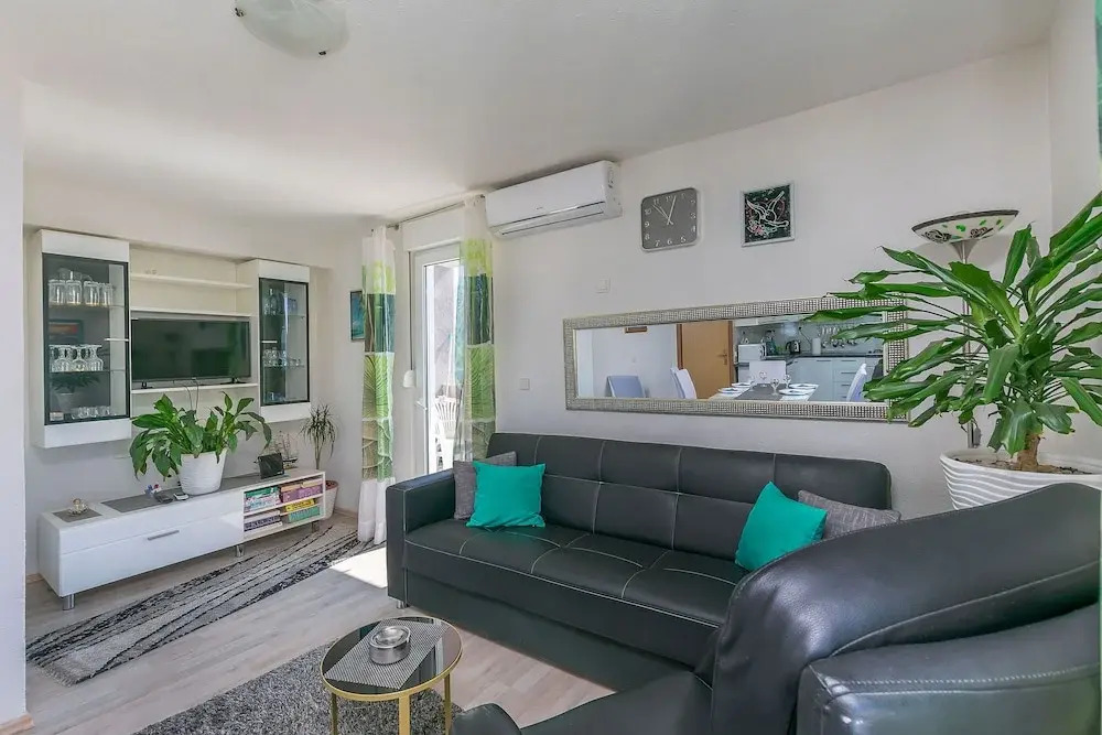 Apartments Ana