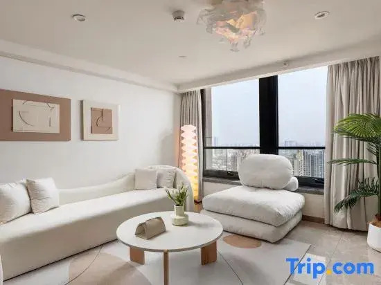 Waxiwu Homestay (Shamian Yong Qing Fang)