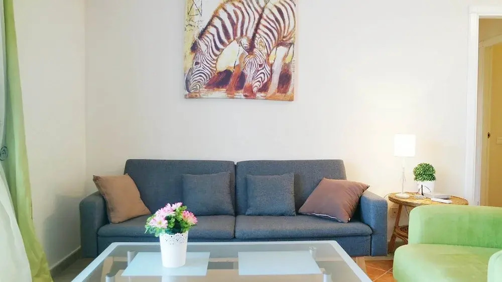 Family-friendly Stay by the Sea