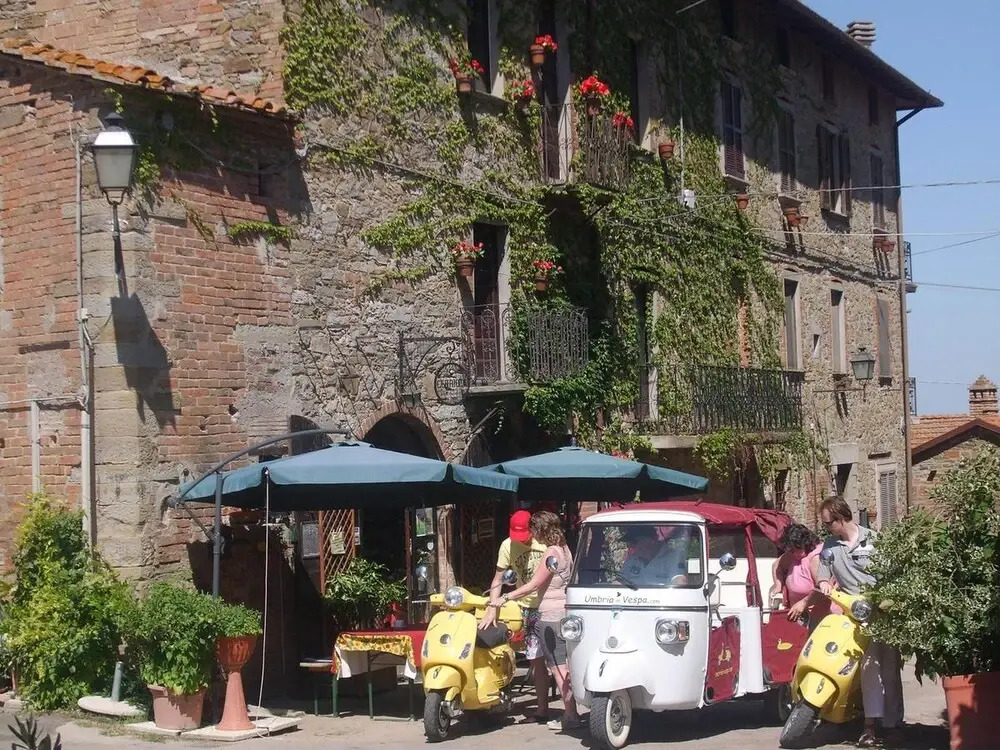Borgo Cenaioli - One-bedroom Apartment 3 Adults Tuscany and Umbria