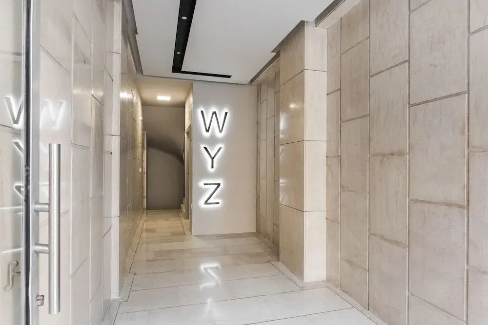 WYZ Piraeus