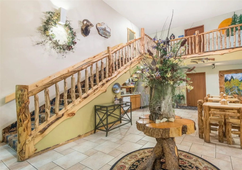 Browns Canyon Inn