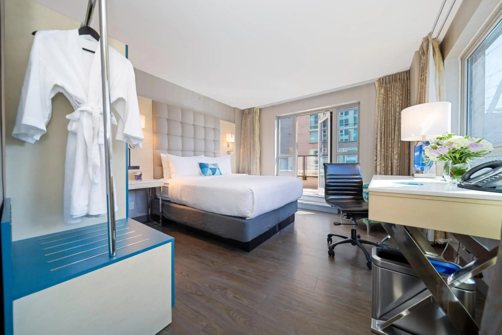 Hotel BLU