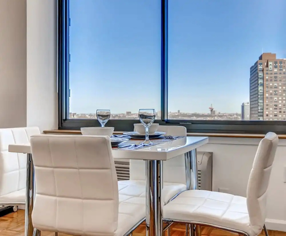 Global Luxury Suites at Columbus