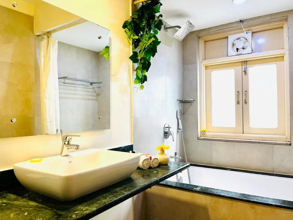 Olive Service Apartment Cyber Park